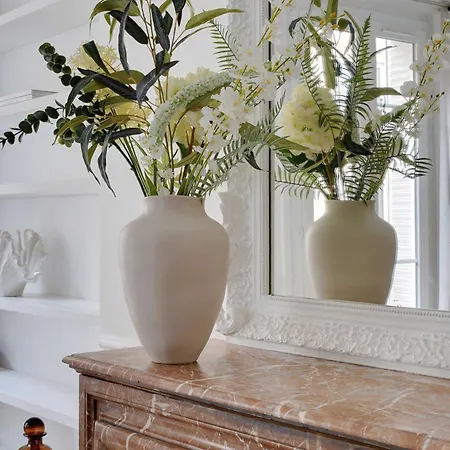 Elegant - 2br-4p - Pantheon Apartment